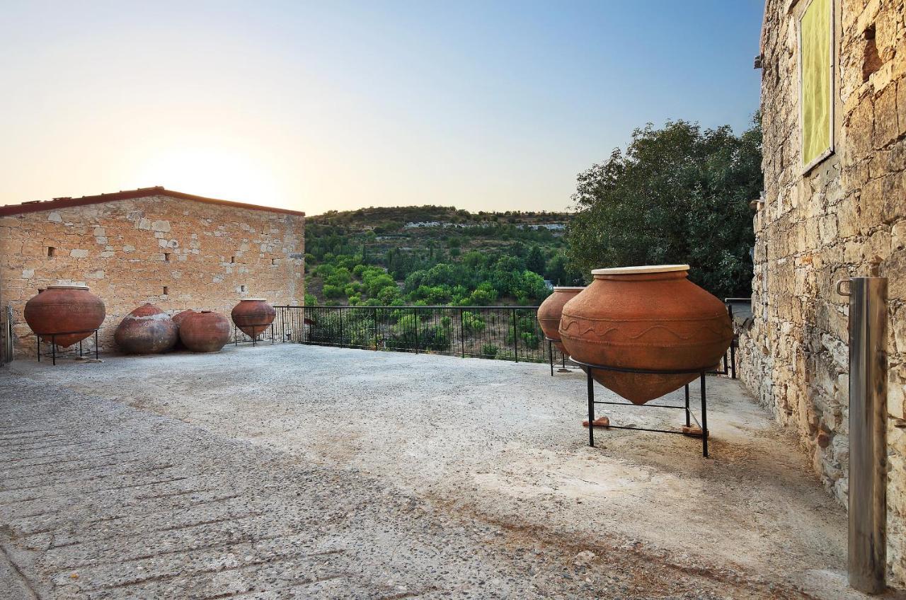 Kantara House - A Rural Retreat Of Comfort & Class! Arsos Exterior photo