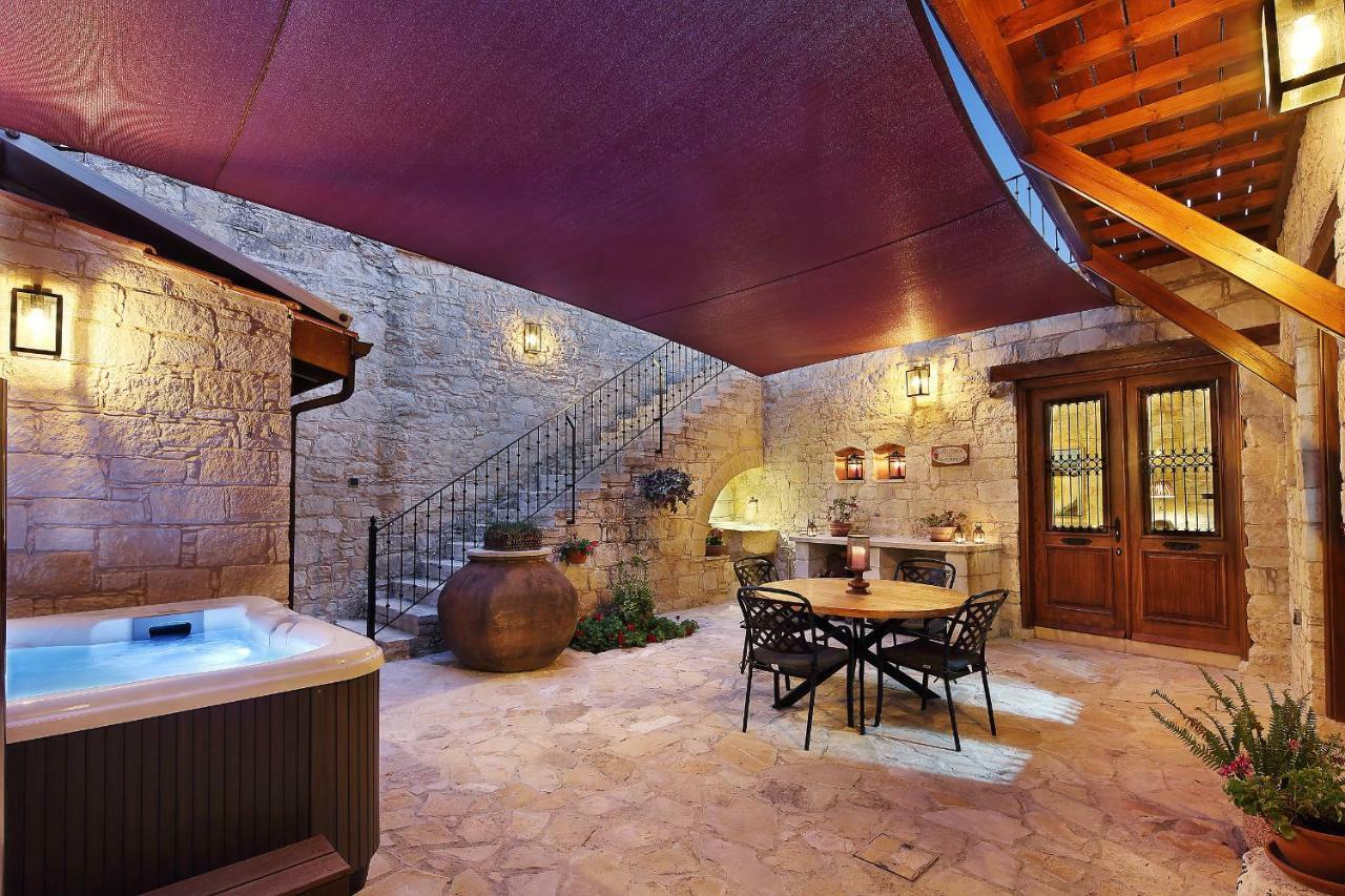 Kantara House - A Rural Retreat Of Comfort & Class! Arsos Exterior photo
